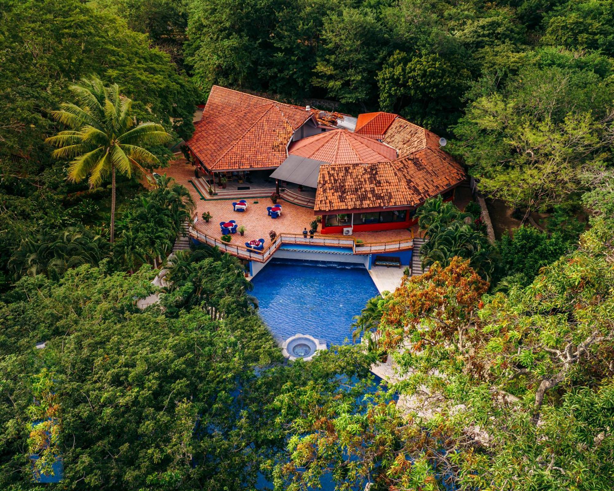 Papagayo Golden Palms Beachfront Hotel Panama Exterior photo