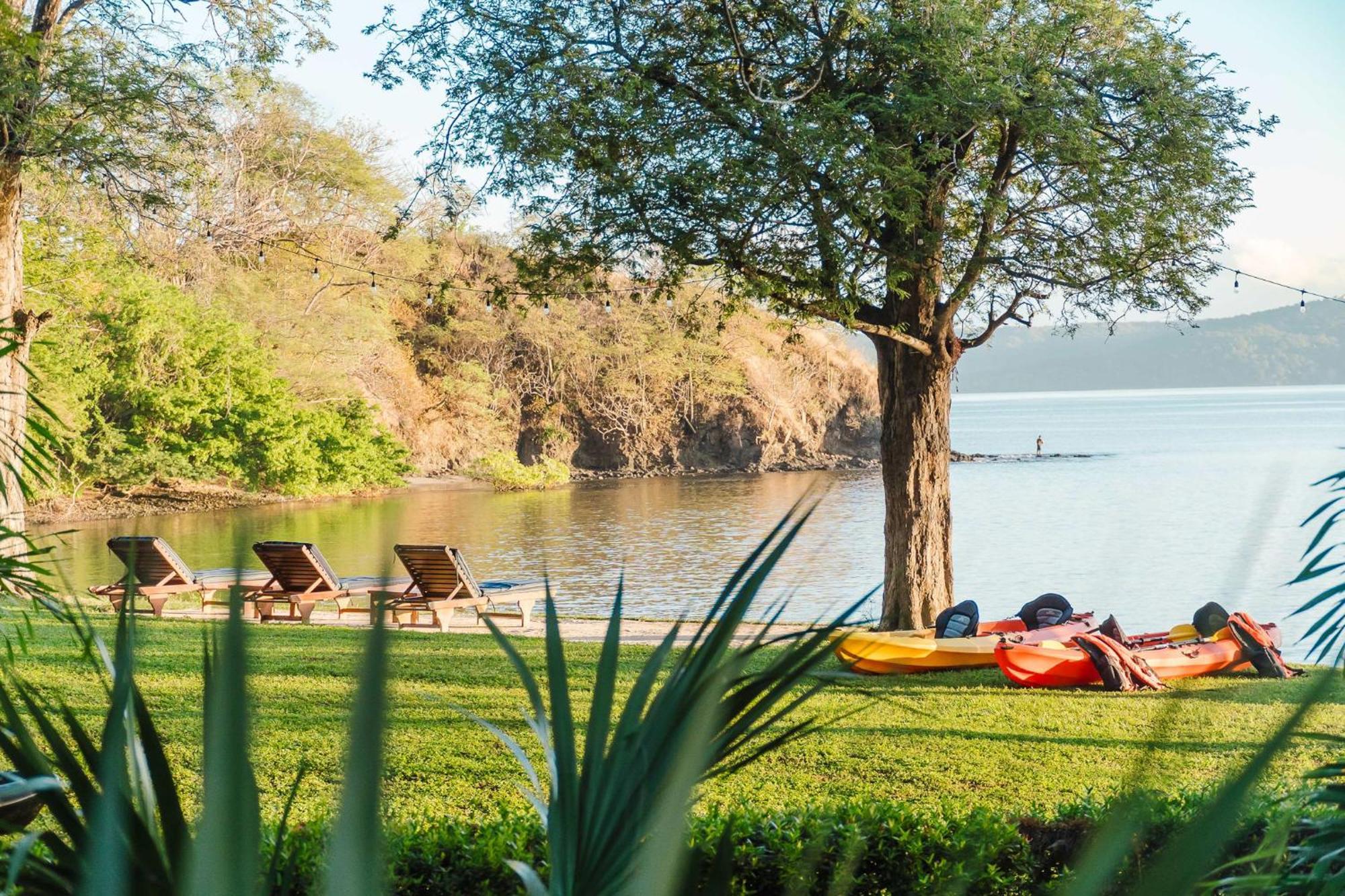 Papagayo Golden Palms Beachfront Hotel Panama Exterior photo